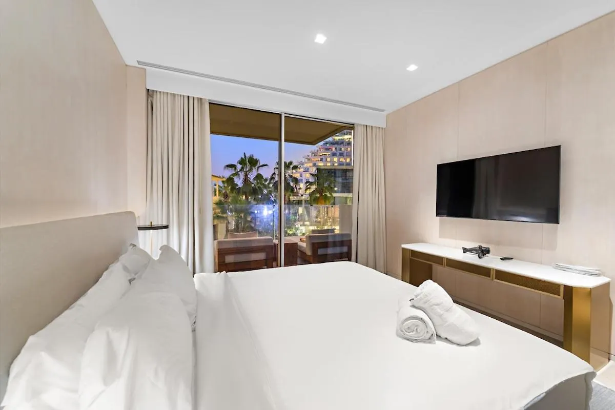 The Five Residences Are Expertly Designed And Exquisitely Furnished Dubai United Arab Emirates