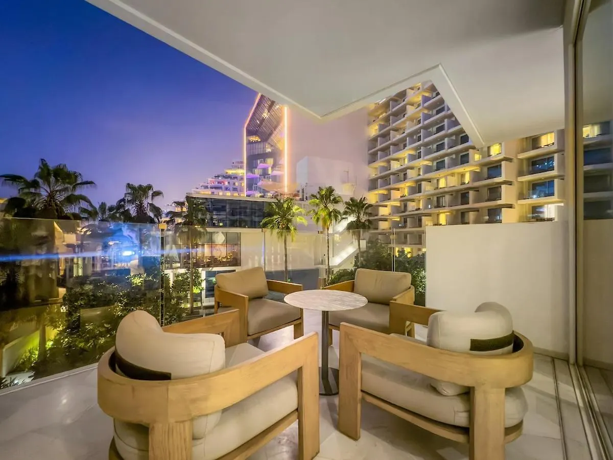The Five Residences Are Expertly Designed And Exquisitely Furnished Dubai United Arab Emirates